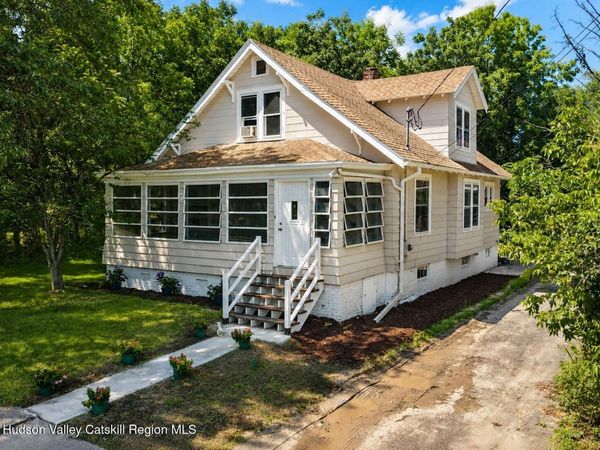 156 W Bridge Street, Catskill, NY 12414