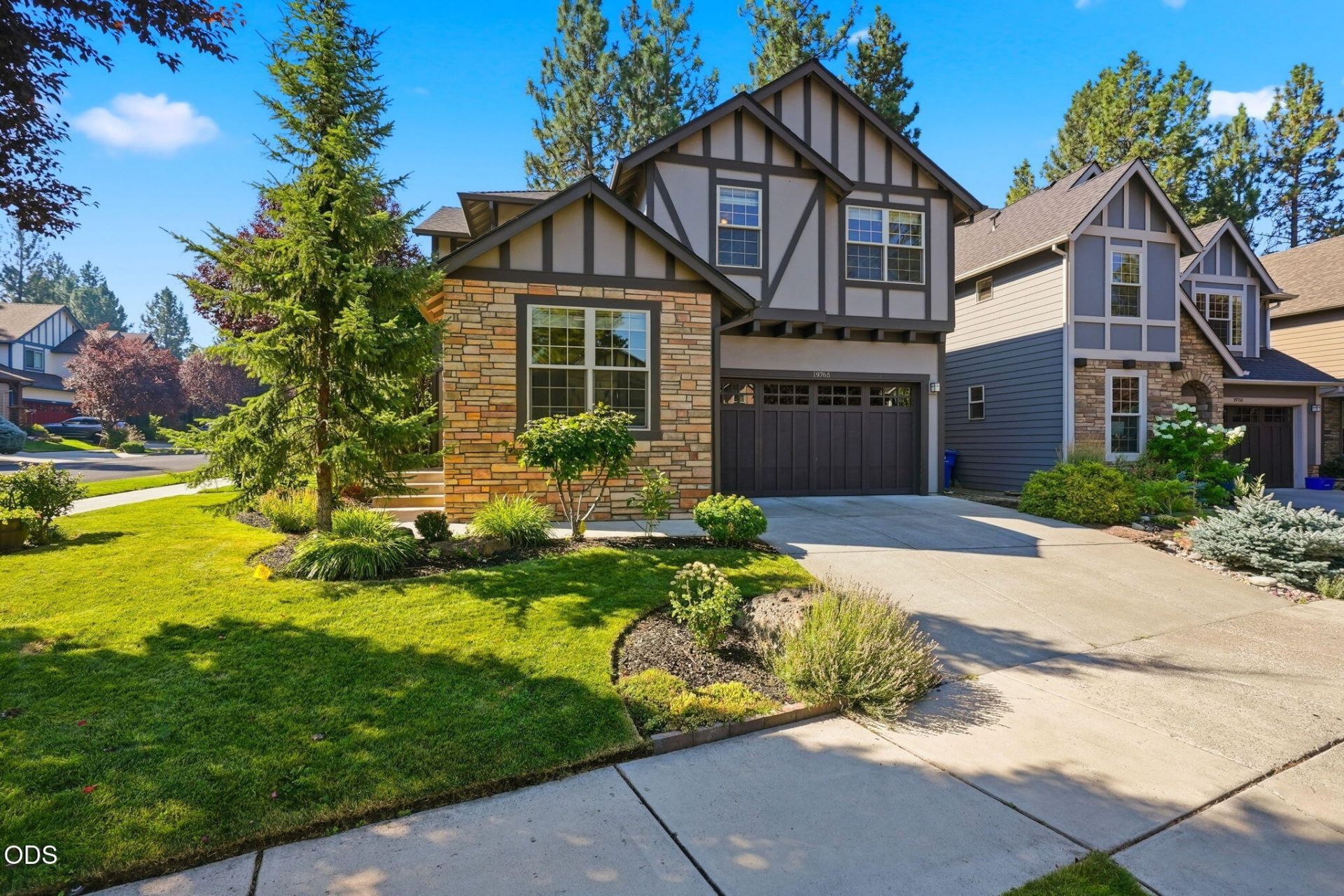 19765 Clarion Avenue, Bend, OR 97702 Main Photo