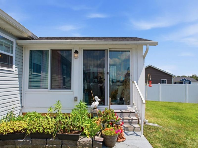 103 Kayleigh Drive, Sterling Township, OH 45154 Photo 9