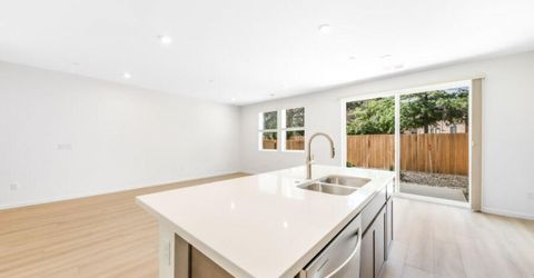 2620 Deweese Loop, Unit Rivercrest, Reno, NV 89509 Photo