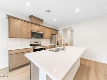 2620 Deweese Loop, Unit Rivercrest, Reno, NV 89509 Photo