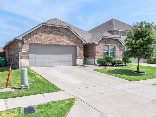 309 Edmund Lane, Fate, TX 75087