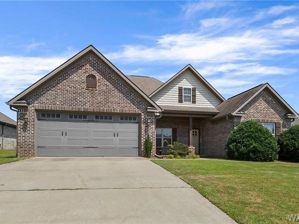 13455 Maple Leaf Circle , Northport, AL 35475