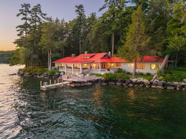 65 Tips Cove Road, Wolfeboro, NH 03894