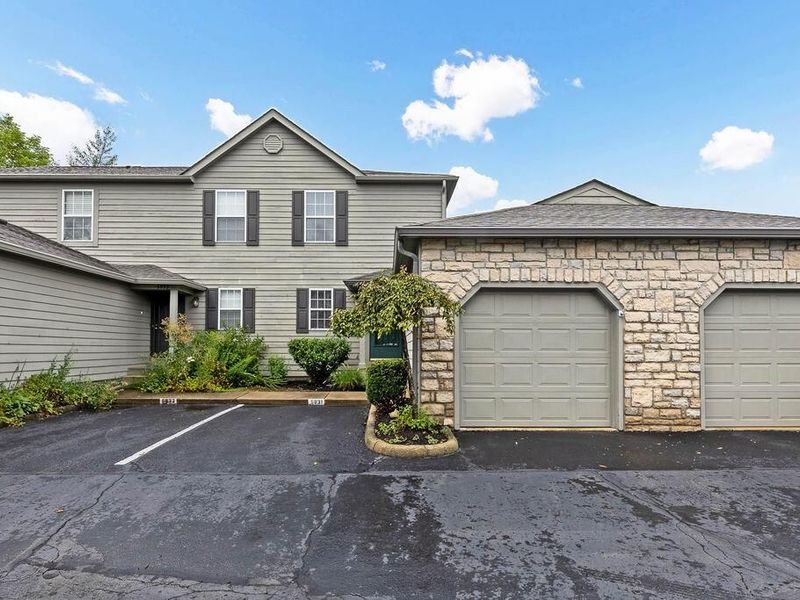 5831 Blendon Place Drive , Gahanna, OH 43230 Photo 1