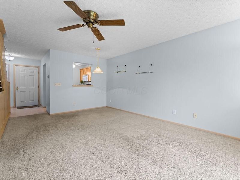 5831 Blendon Place Drive , Gahanna, OH 43230 Photo 10