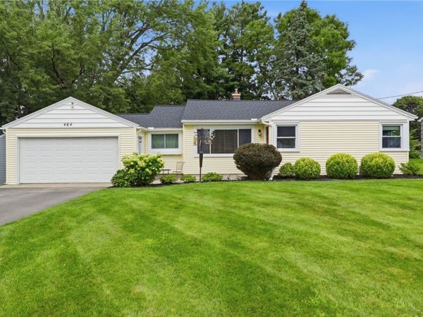 464 Manse Lane, Rochester, NY 14625