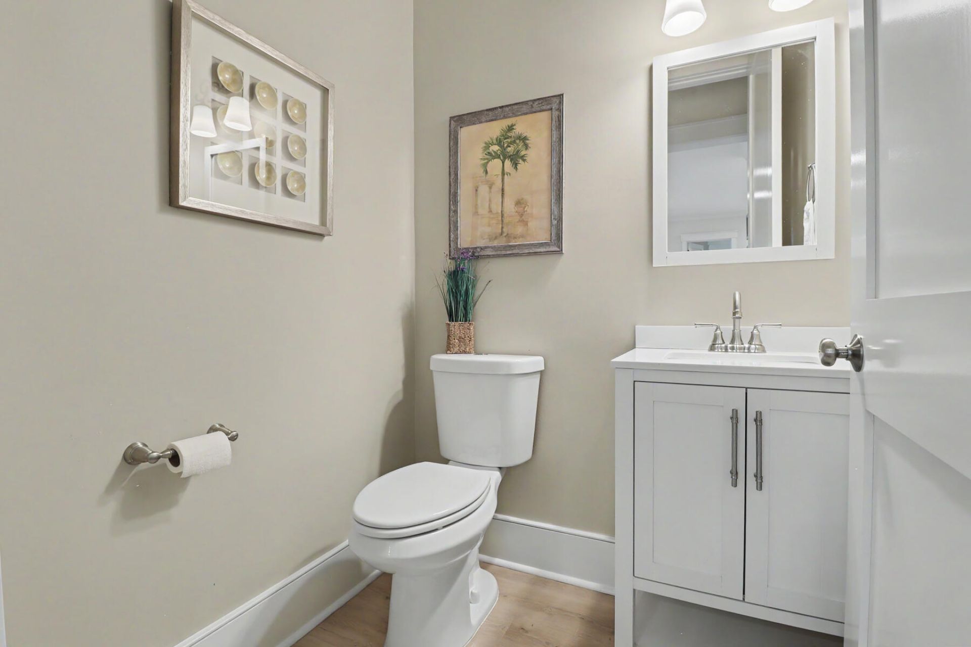 374 Commonwealth Road Photo 24