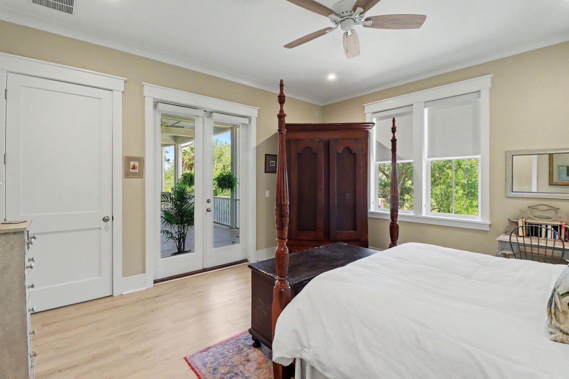 374 Commonwealth Road Photo 30