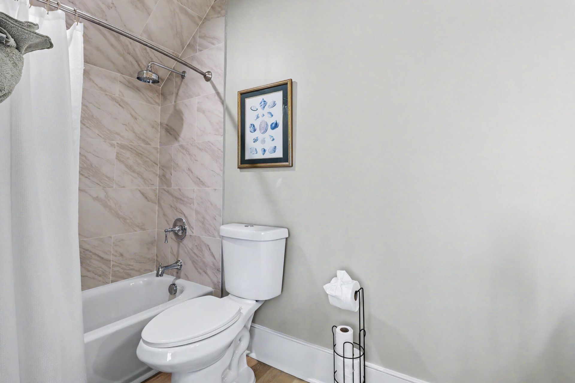 374 Commonwealth Road Photo 39