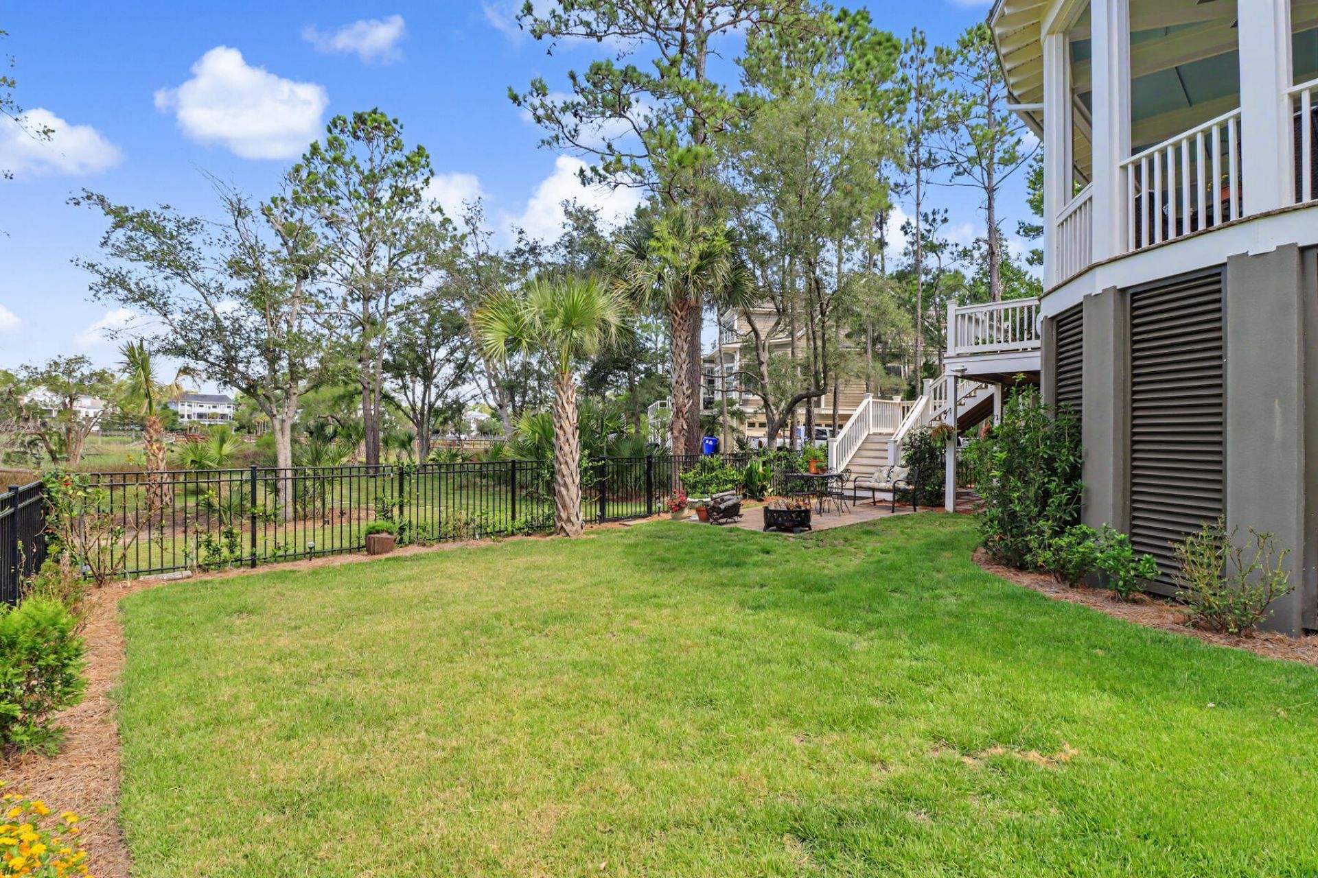 374 Commonwealth Road Photo 54