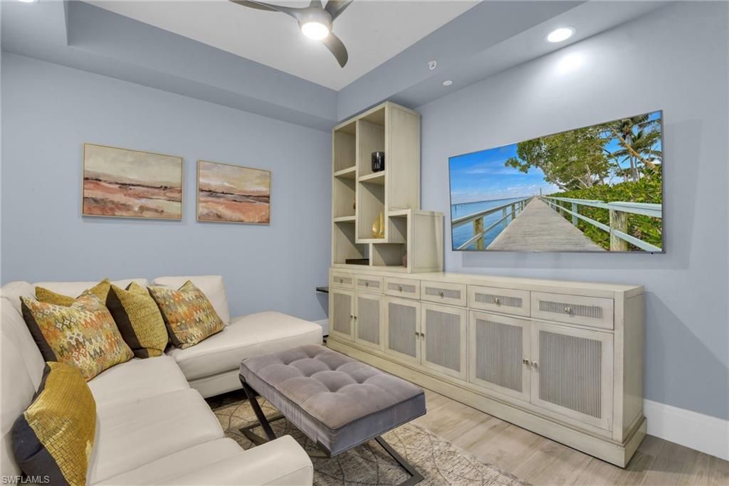 1035 3rd Ave S, Unit 406, Naples, FL 34102 Photo
