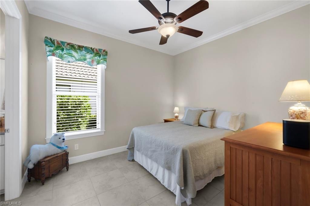 8362 Viale Cir, Naples, FL 34114 Photo