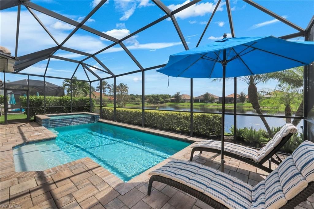 8362 Viale Cir, Naples, FL 34114 Photo