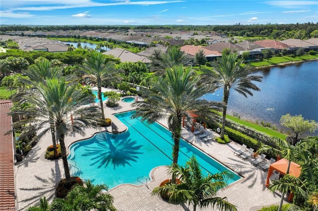 8362 Viale Cir, Naples, FL 34114 Photo