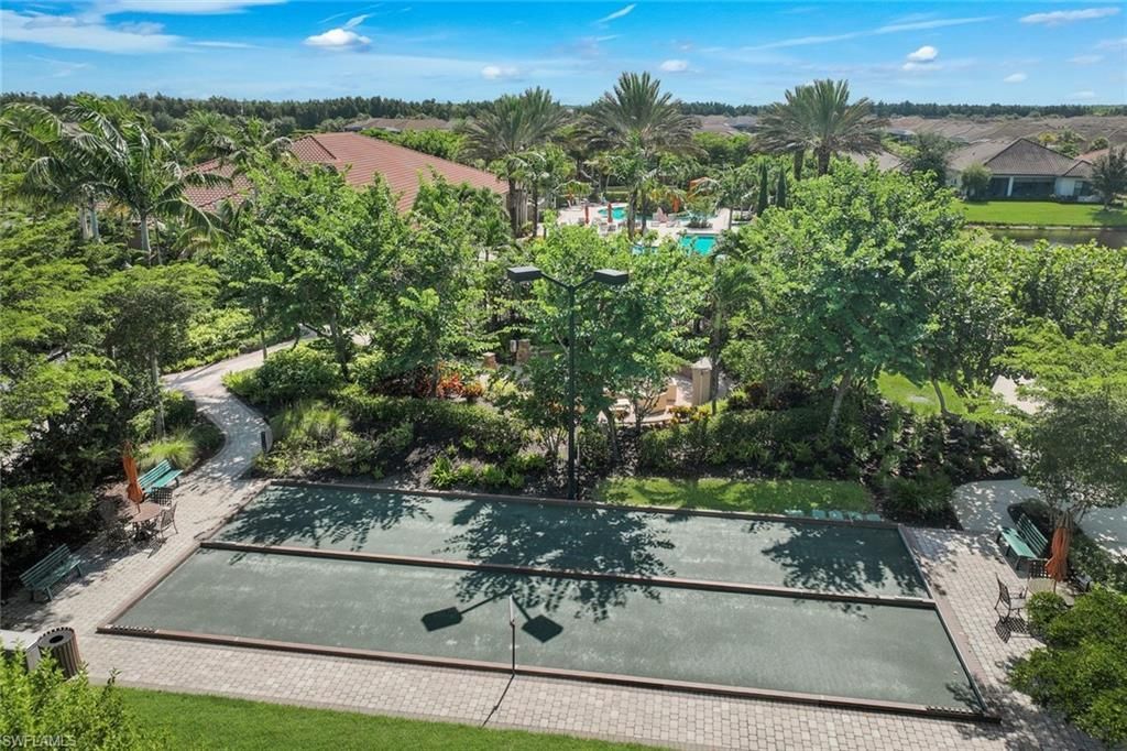 8362 Viale Cir, Naples, FL 34114 Photo