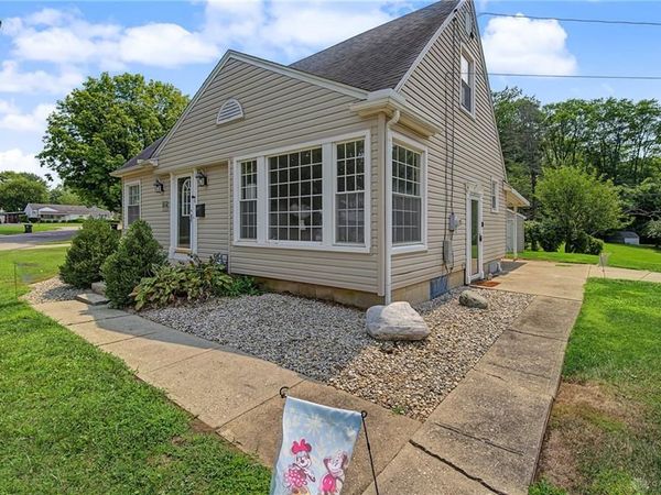 415 S Stadium Drive, Xenia, OH 45385