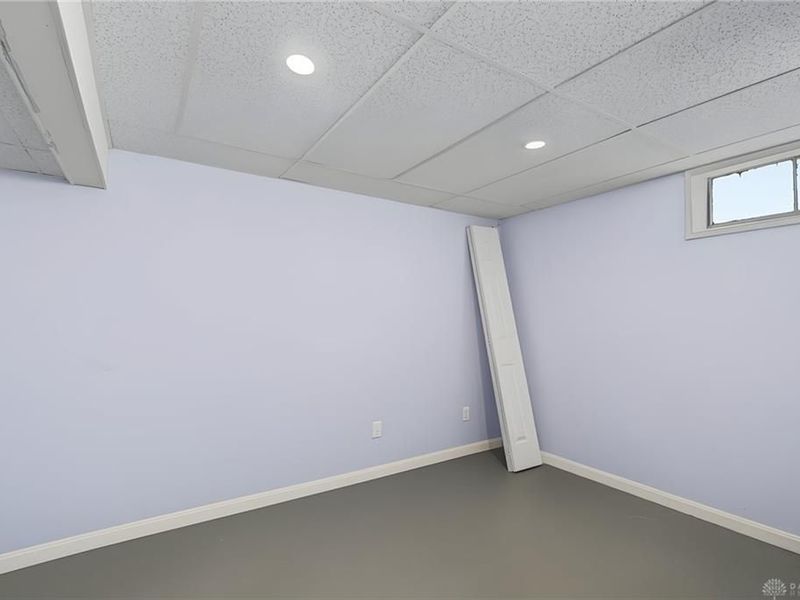 415 S Stadium Drive, Xenia, OH 45385 Photo 26