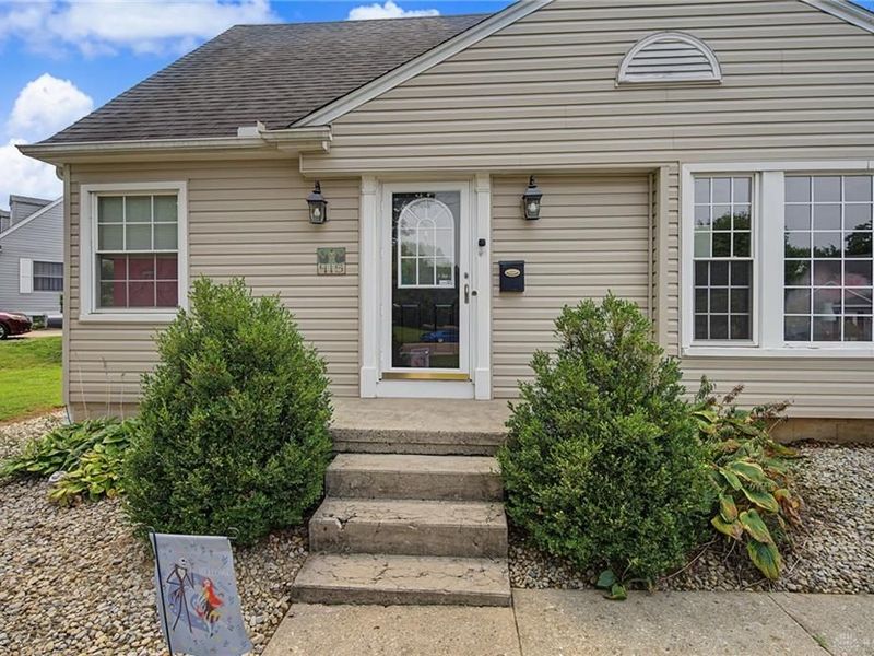 415 S Stadium Drive, Xenia, OH 45385 Photo 4
