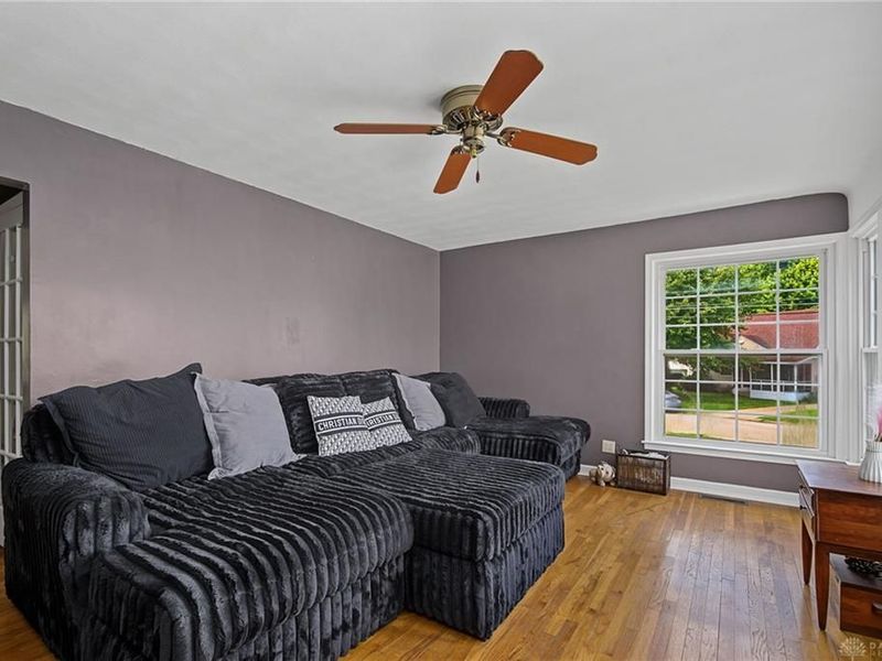 415 S Stadium Drive, Xenia, OH 45385 Photo 5