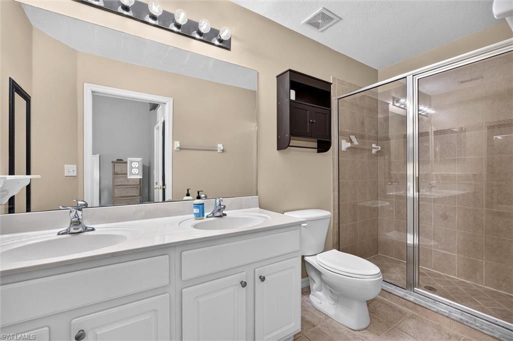 8237 Pacific Beach Dr , Fort Myers, FL 33966 Photo
