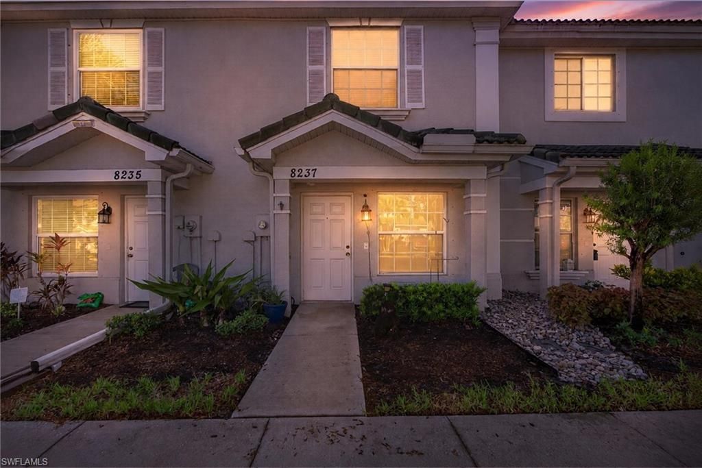 8237 Pacific Beach Dr , Fort Myers, FL 33966 Photo