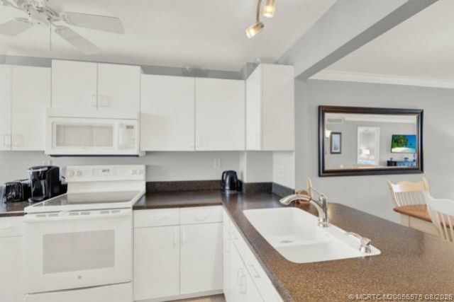 10680 S Ocean Drive, Unit 403, Jensen Beach, FL 34957 Photo