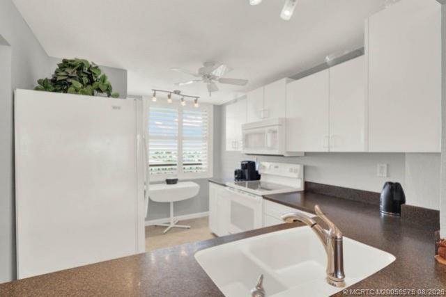 10680 S Ocean Drive, Unit 403, Jensen Beach, FL 34957 Photo