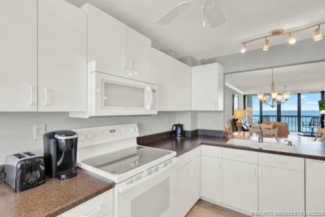 10680 S Ocean Drive, Unit 403, Jensen Beach, FL 34957 Photo