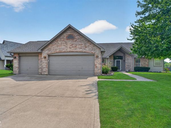 315 Cobblesprings Court , Avon, IN 46123