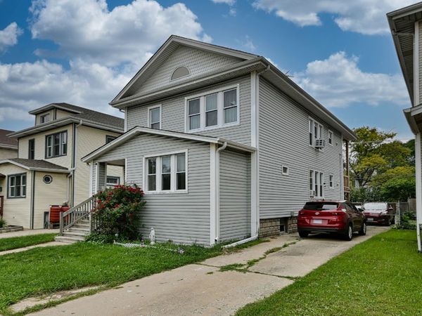6033 N Harlem Avenue, Chicago, IL 60631