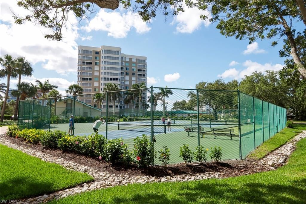 11 Bluebill Ave , Unit 103, Naples, FL 34103 Photo