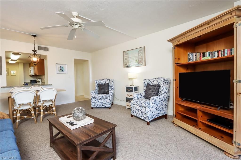 11 Bluebill Ave , Unit 103, Naples, FL 34103 Photo