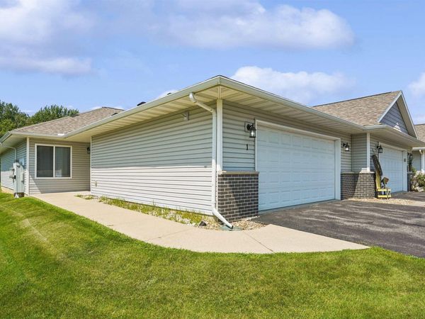 2631 Orchard Drive , Unit 1, Cedar Falls, IA 50613