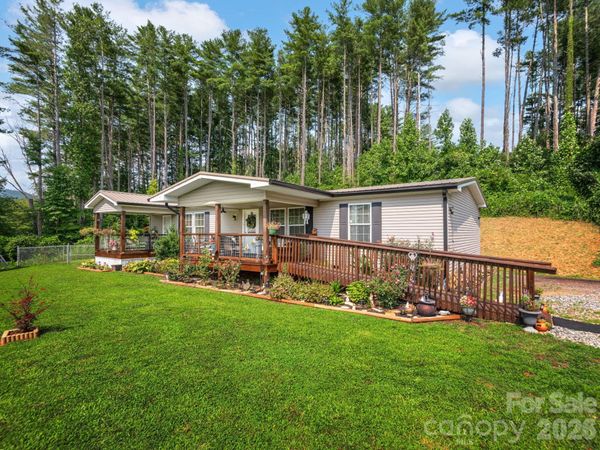 380 Green Acres Drive , Weaverville, NC 28787