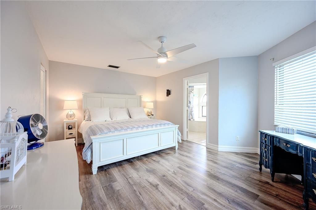 586 Beachwalk Cir, Unit O-305, Naples, FL 34108 Photo