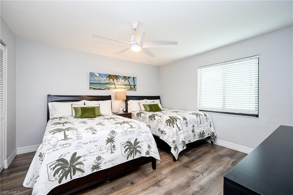 586 Beachwalk Cir, Unit O-305, Naples, FL 34108 Photo
