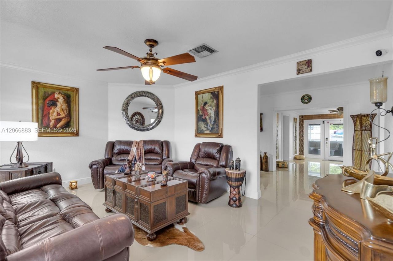 20514 NW 44th Pl, Miami Gardens, FL 33055 Photo