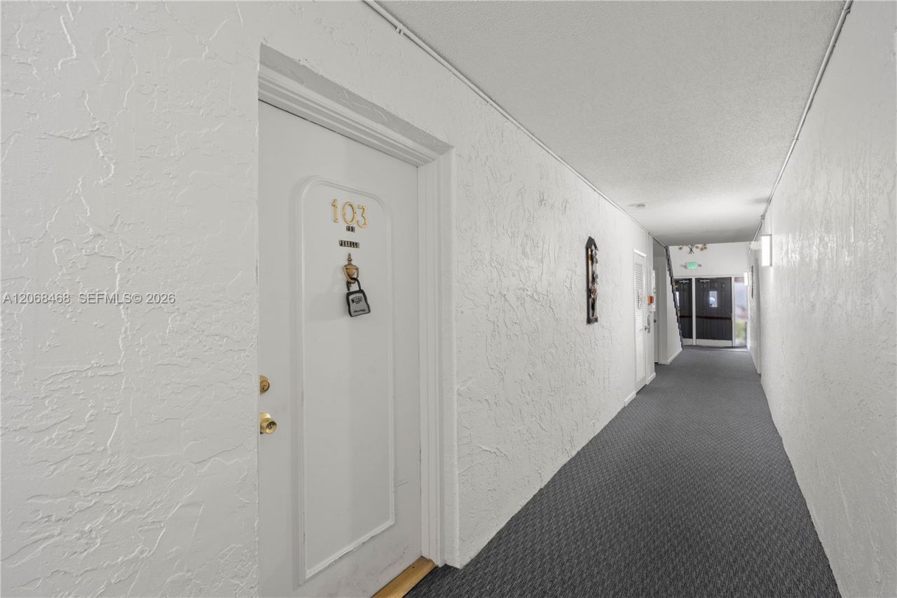 5620 SW 3rd Pl, Unit 103, Margate, FL 33068 Photo