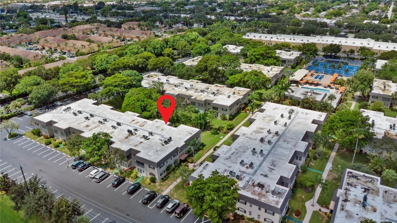 5620 SW 3rd Pl, Unit 103, Margate, FL 33068 Photo