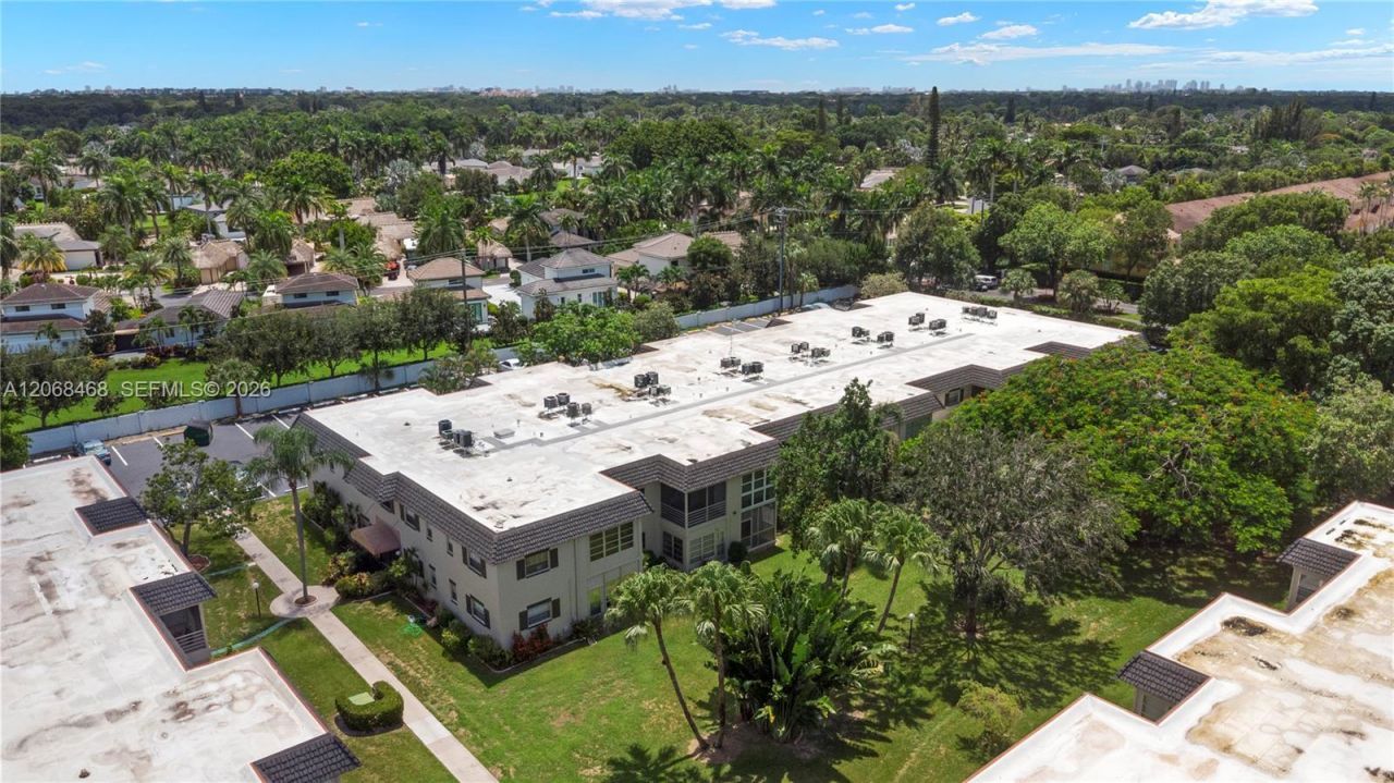 5620 SW 3rd Pl, Unit 103, Margate, FL 33068 Photo