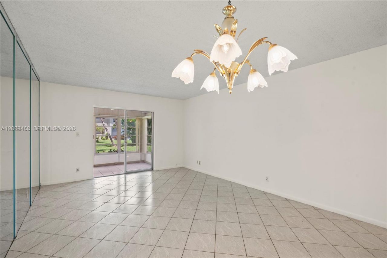 5620 SW 3rd Pl, Unit 103, Margate, FL 33068 Photo