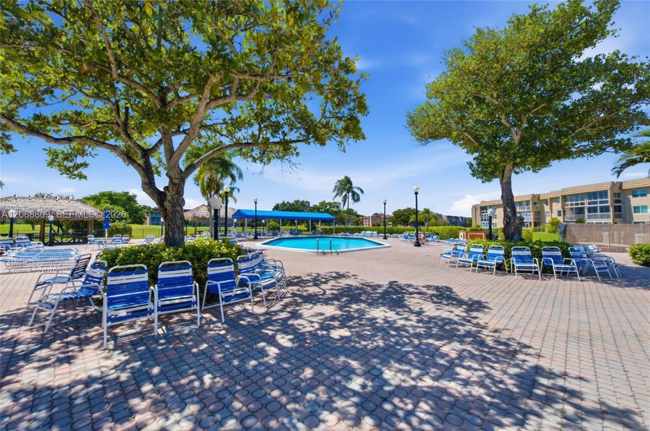 2741 N Pine Island Rd , Unit 302, Sunrise, FL 33322 Photo