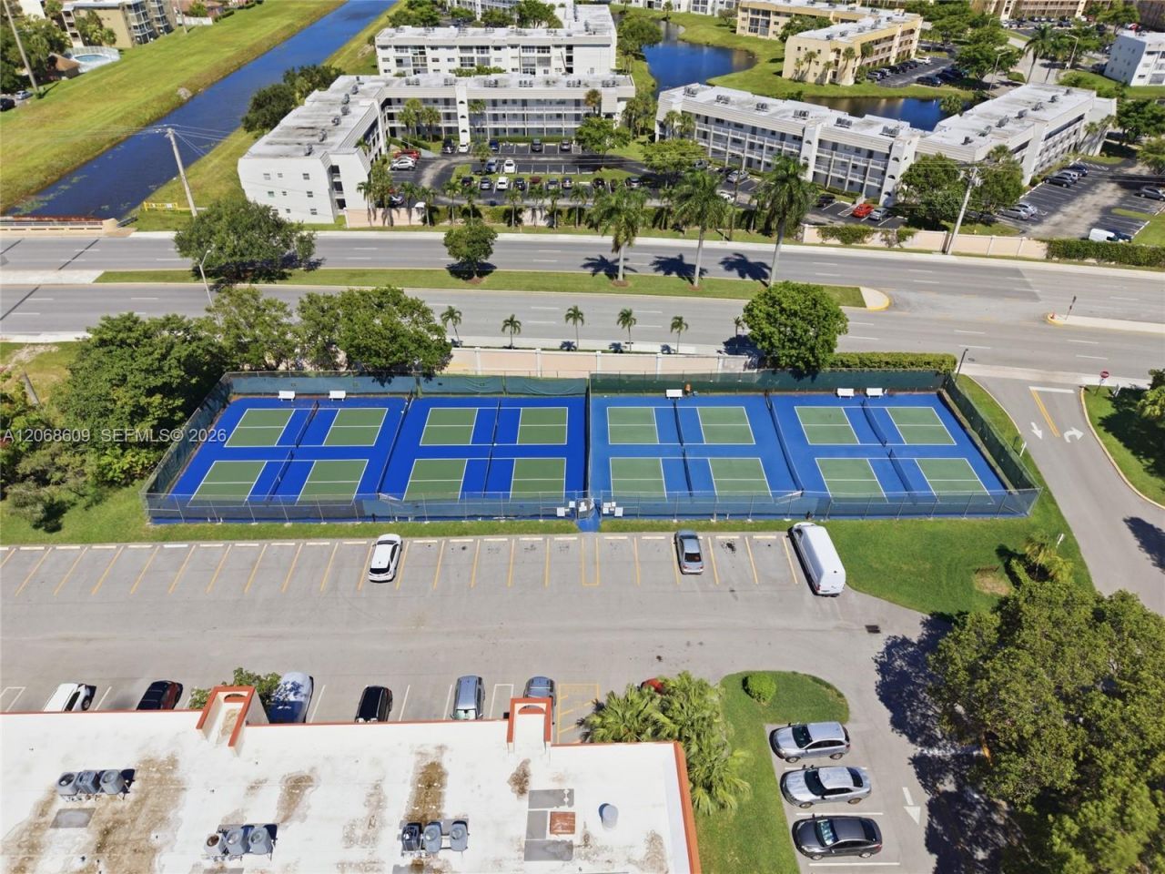 2741 N Pine Island Rd , Unit 302, Sunrise, FL 33322 Photo