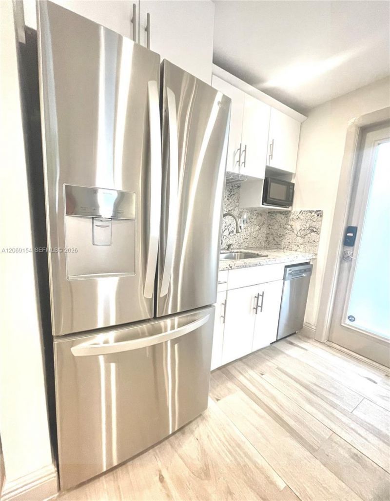 626 Meridian Ave , Unit 1, Miami Beach, FL 33139 Photo