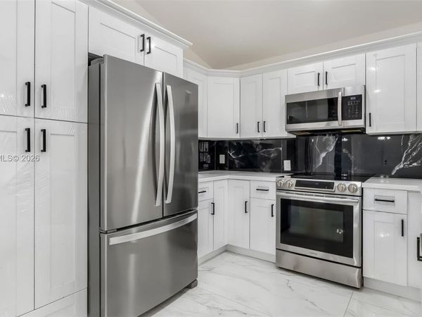 2421 SW 84th Ter , Miramar, FL 33025