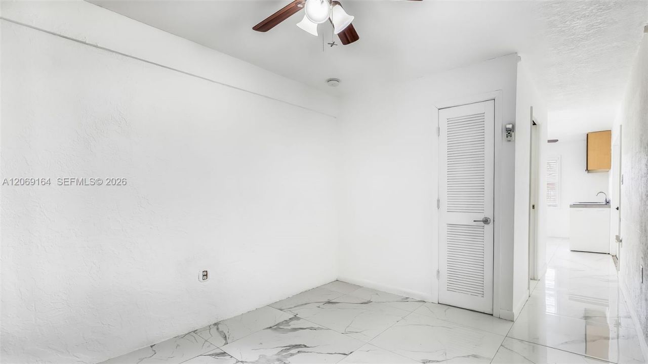 2421 SW 84th Ter , Miramar, FL 33025 Photo