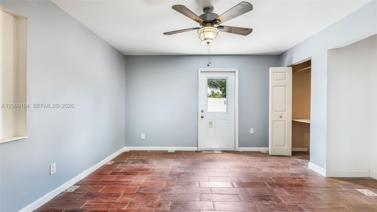 2421 SW 84th Ter , Miramar, FL 33025 Photo