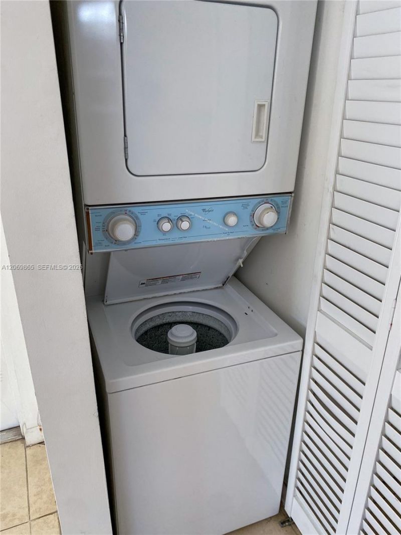 7130 Rue Versailles , Unit 10, Miami Beach, FL 33141 Photo