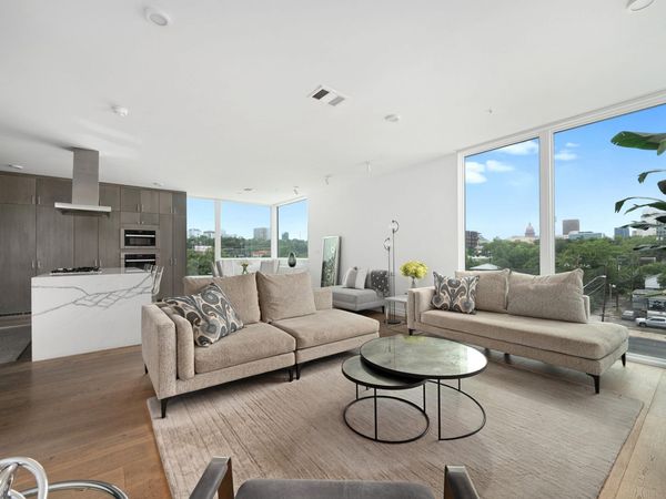 1010 W 10th ST, Unit 302, Austin, TX 78703